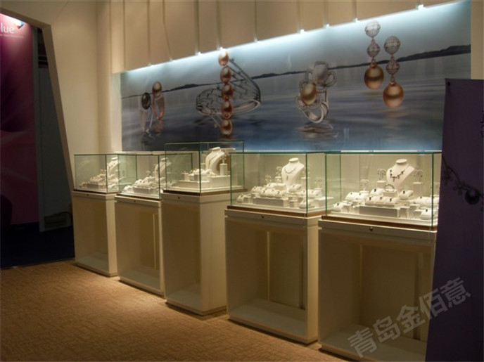 木质烤漆珠宝展柜1